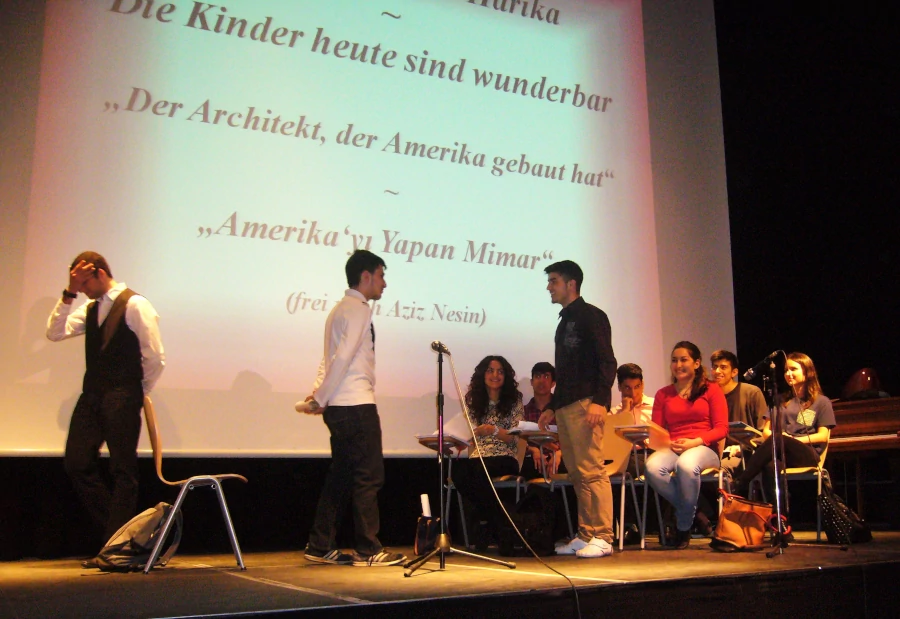 Aufführung Türkisch