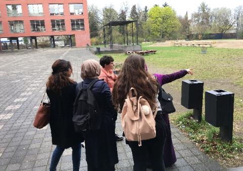 Schule zeigen