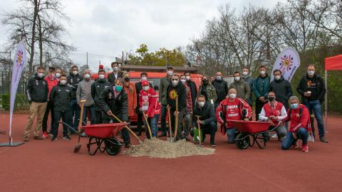 Gruppenbild, Spatenstich Bolzplatz