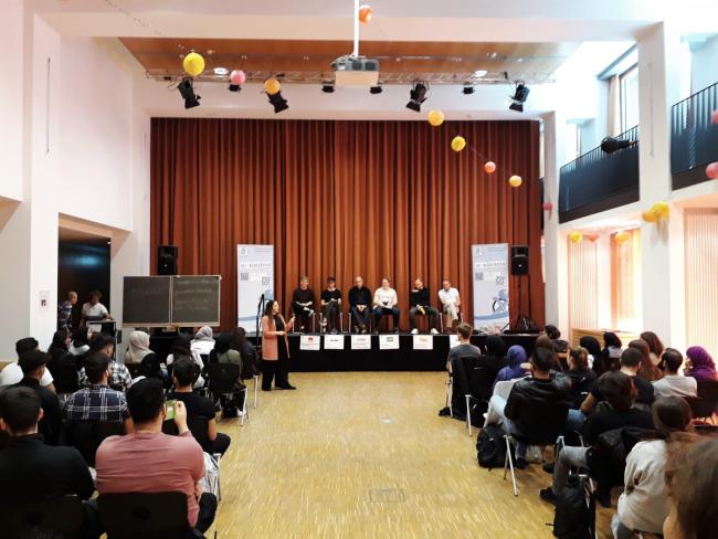 Diskussionsrunde mit Vertreter der Parteien